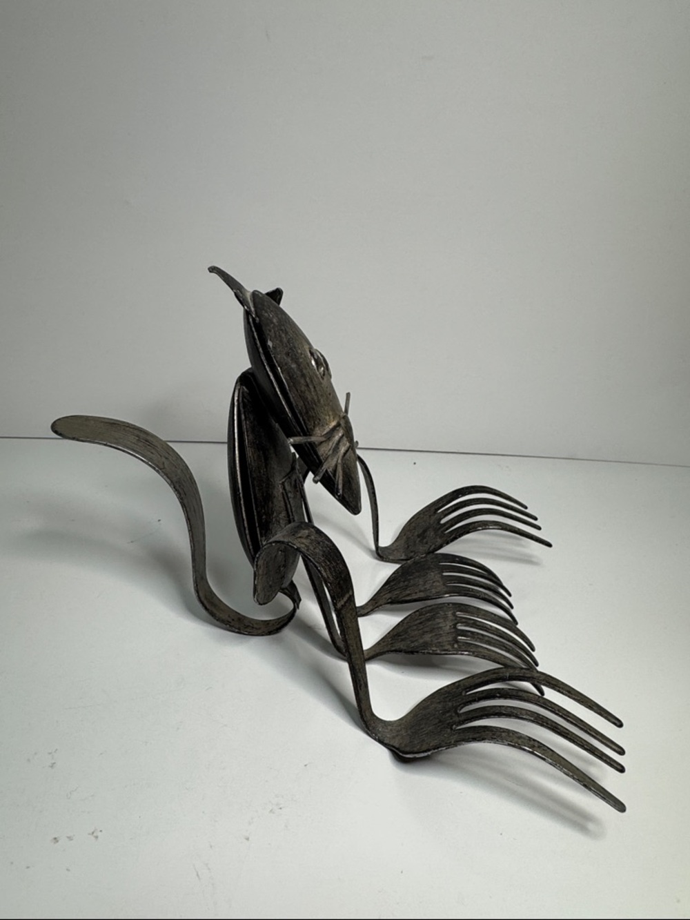 Metal Cat Sculpture Figurine Made of Forks & Spoons Artisan Made - Picture 3 of 4